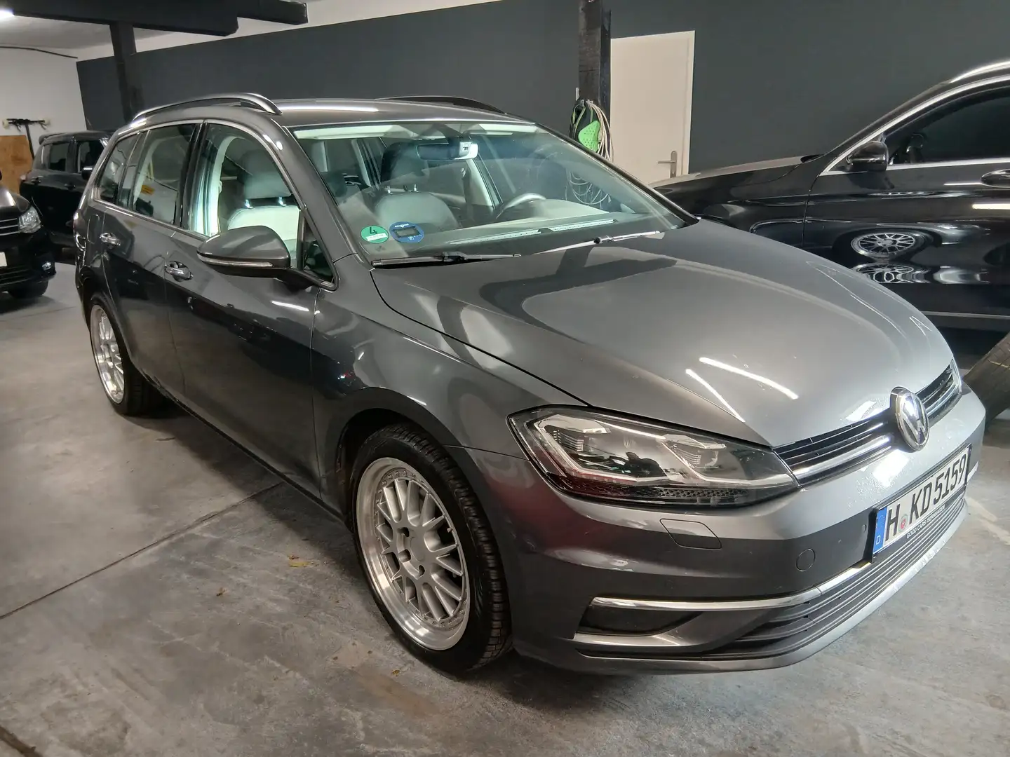 Volkswagen Golf Variant Comfortline BMT/Start-Stopp *EURO-6*STANDHEIZUNG* Grau - 1