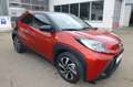 Toyota Aygo X Pulse 1.0 VVT-i - Automatik 53 kW (72 PS), Vari... Rood - thumbnail 4