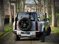 Land Rover Defender 2.0 D240 110 SE / INCL. BTW / BLACK PACK / PANO Grijs - thumbnail 10