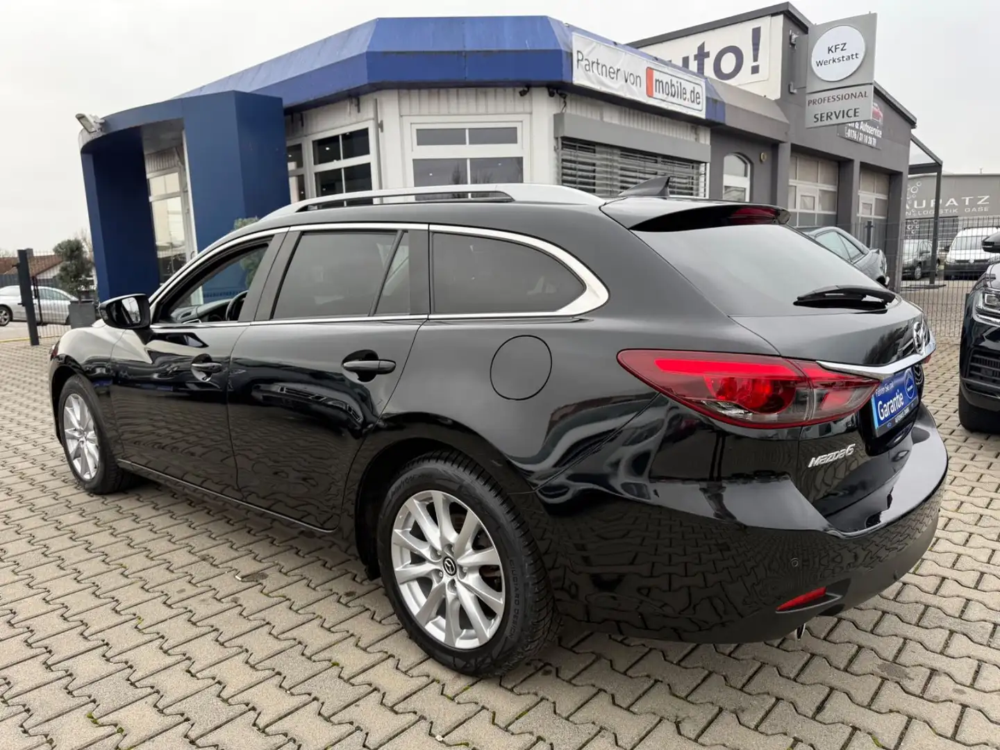 Mazda 6 Kombi Exclusive-Line**  TüV & Reifen Neu ** Schwarz - 2