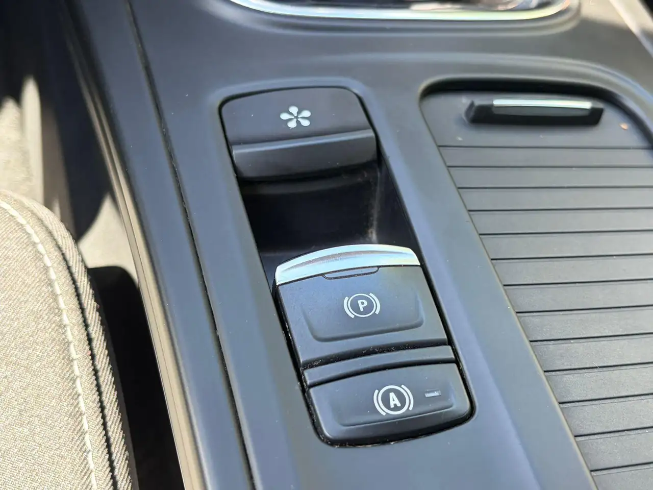 Renault Megane Estate 1.6 Plug-In Hybrid 160 Zen TREKHAAK CRUIS, миниатюра 23