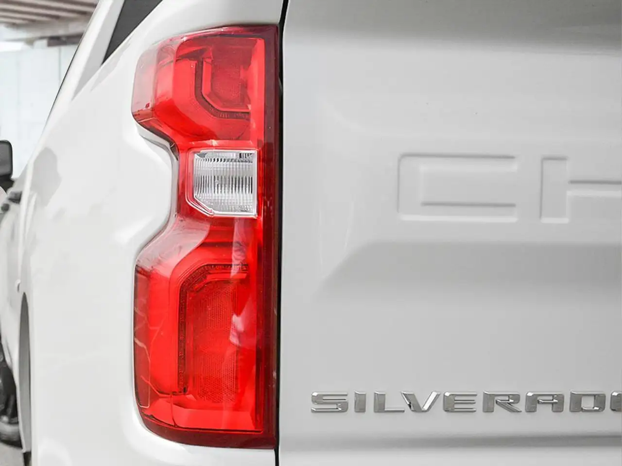 Chevrolet Silverado 1500 photo Chevrolet Silverado 1500