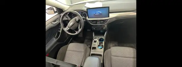 Ford Focus view 7