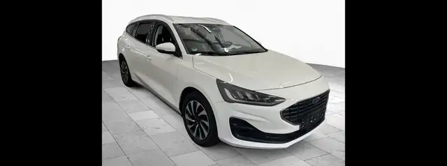 Ford Focus view 2