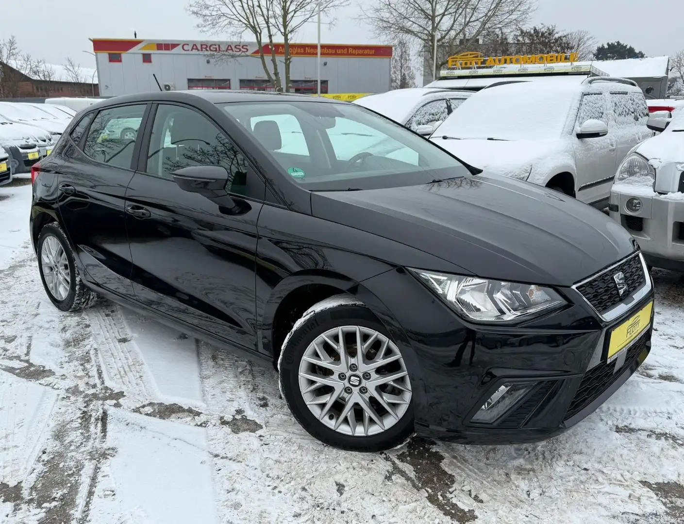 SEAT Ibiza Style*1.HD*Klima*PDC*AHK*TÜV NEU Noir - 1