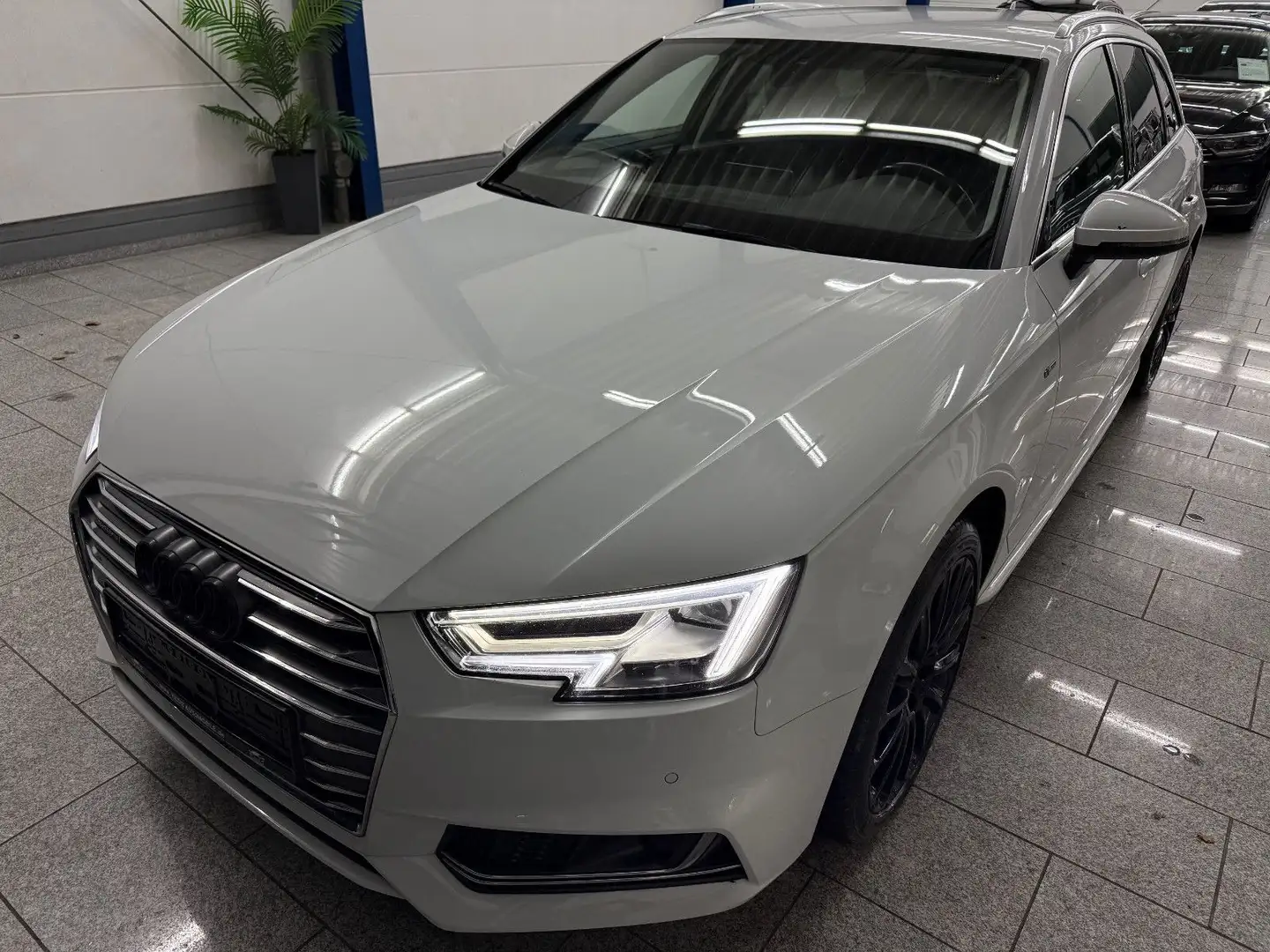 Audi A4 3.0 TDI*QUATTRO*S-LINE*KAMR*VIRTU*ACC*LED*AHK Blanc - 2