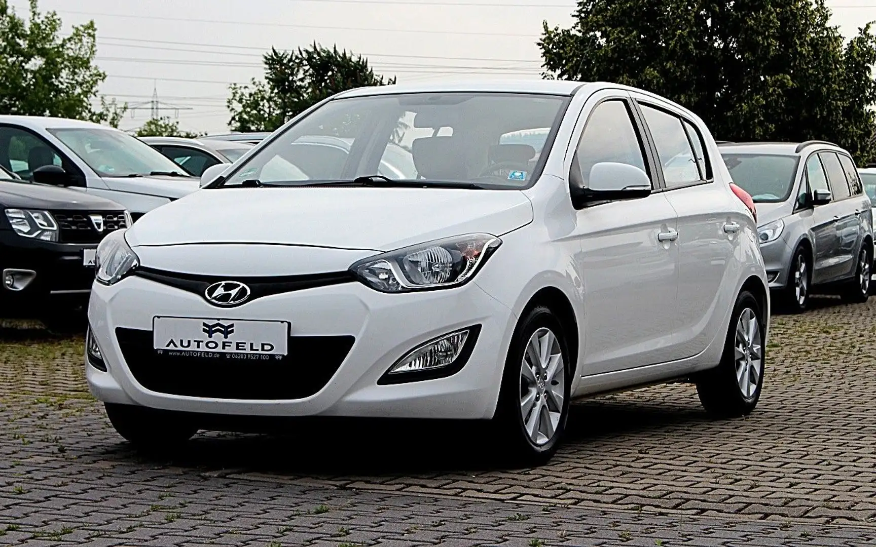 Hyundai i20 1.2 5 Star Edition/SHEFT/KLIMA/BT/ISOFIX/ Weiß - 1