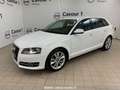 Audi A3 A3 SPORTBACK 1.6 TDI 105 CV CR Ambition Beyaz - thumbnail 3