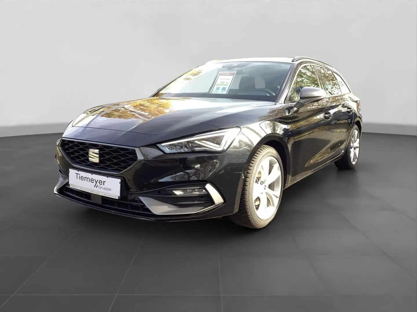 SEAT Leon Sportstourer 1.5 eTSI DSG FR SIDE-ASSIST MA Schwarz - 2