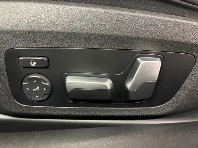 BMW 4 Series view 6