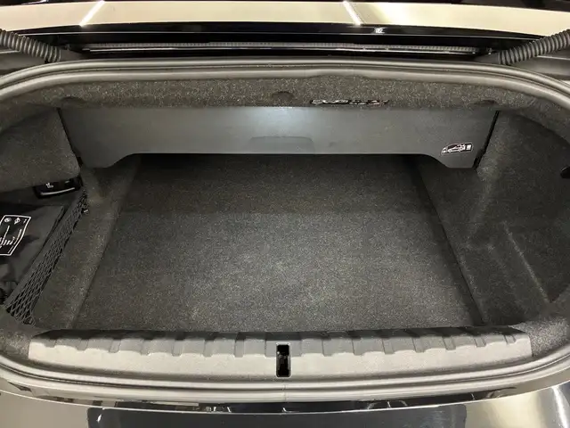 BMW 4 Series view 11