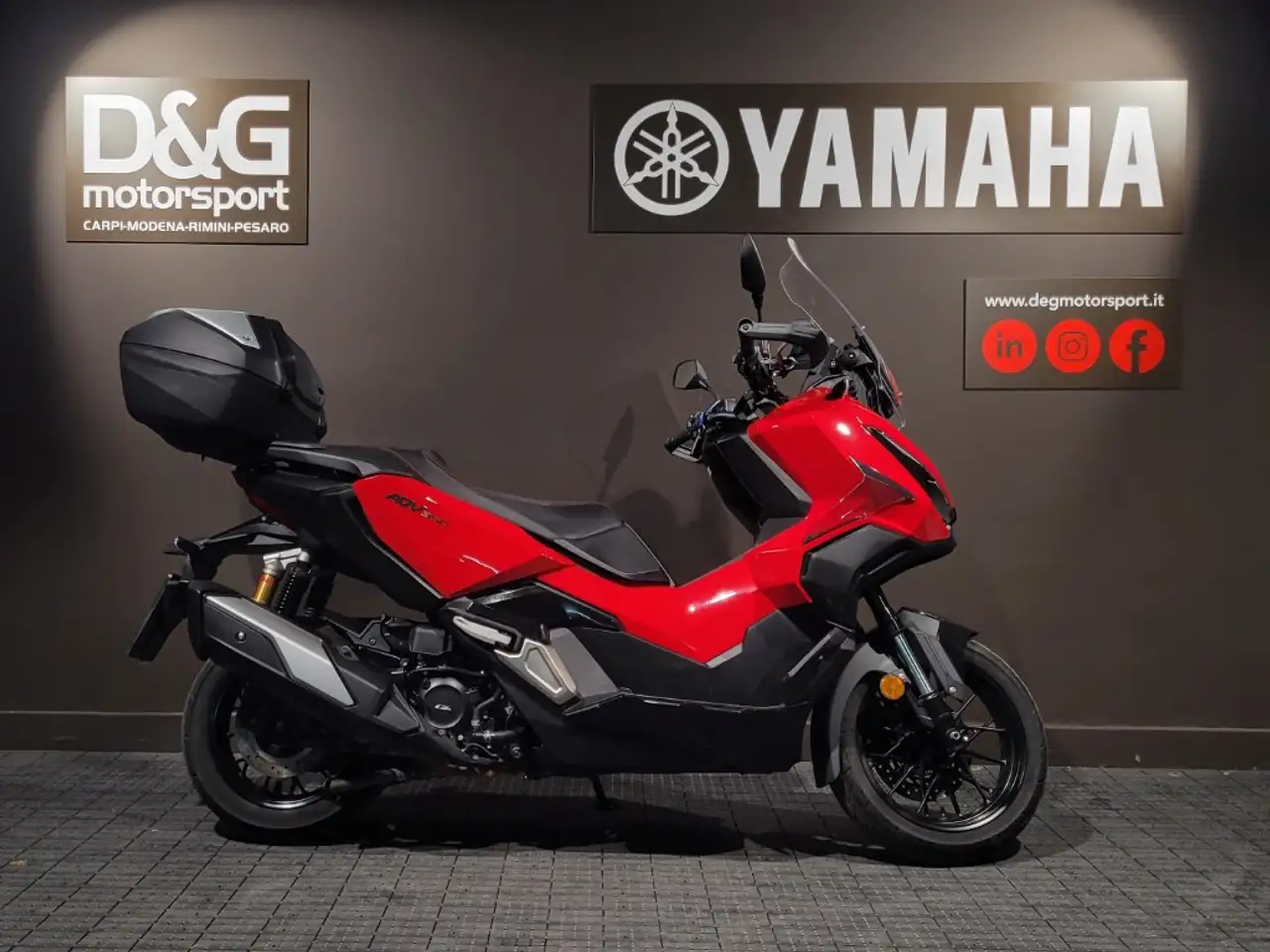 Honda ADV 350