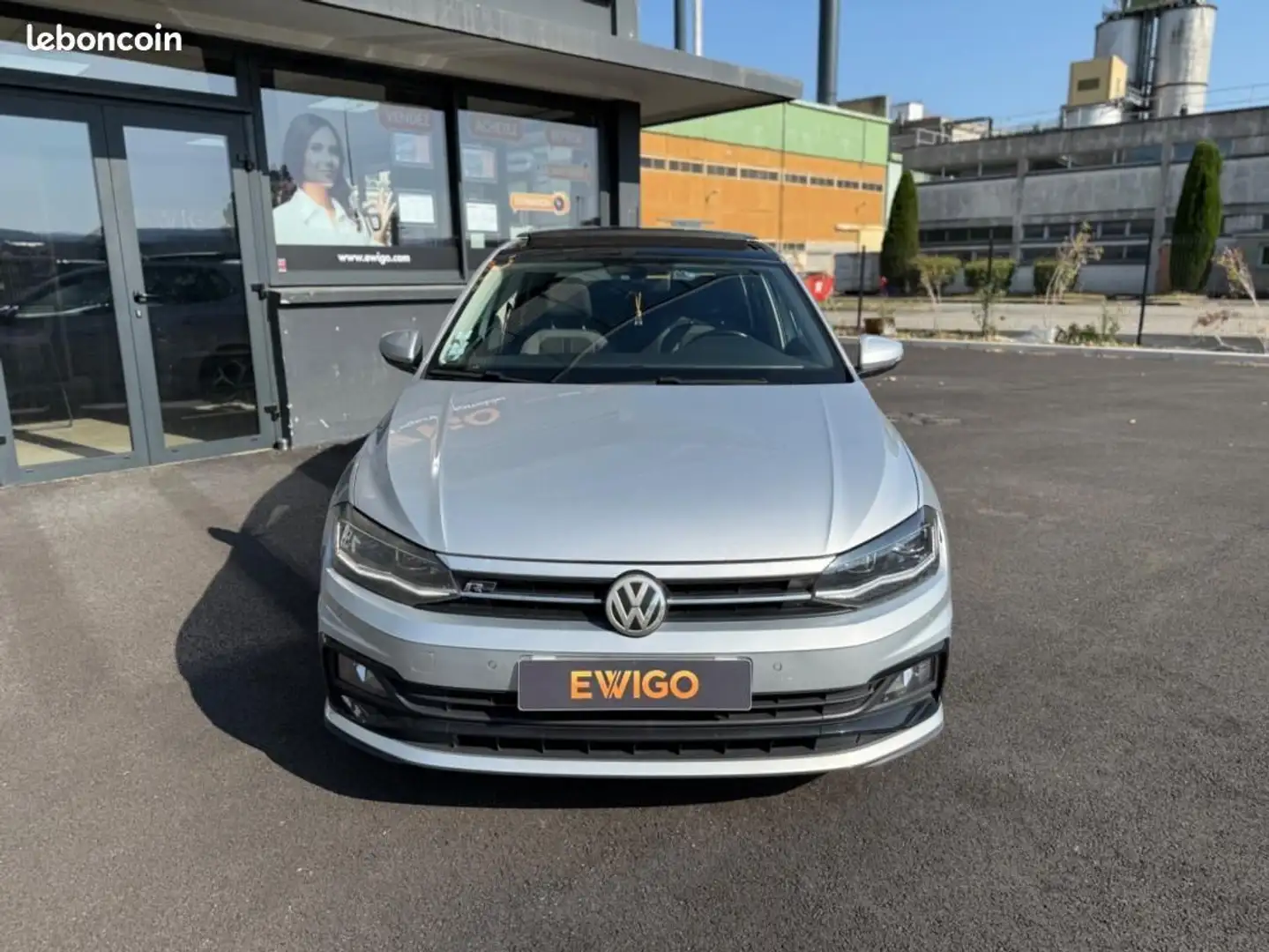 Volkswagen Polo 1.0 TSI 95 R-LINE Gris - 2