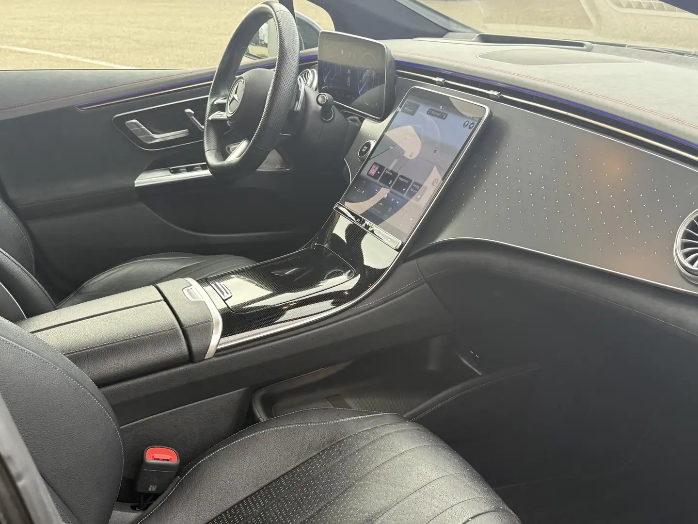 Mercedes-Benz EQE 350 EQE 350+ AMG Line Launch Edition Gris - 2