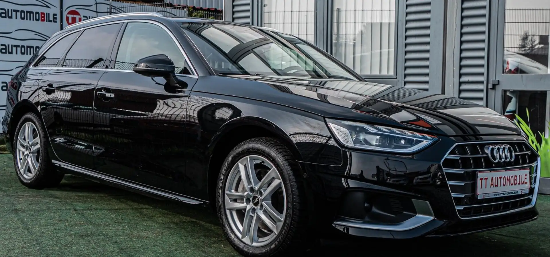 Audi A4 Avant 40 TFSI advanced |MATRIX|AMBIENTE Zwart - 1