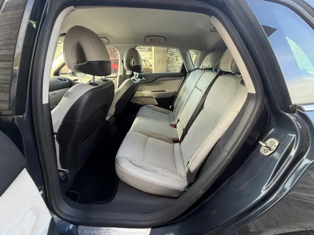 Citroen C4 view 19