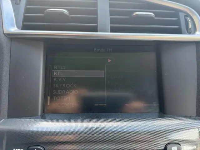 Citroen C4 view 29