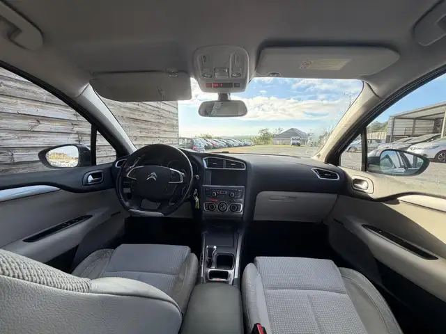 Citroen C4 view 14