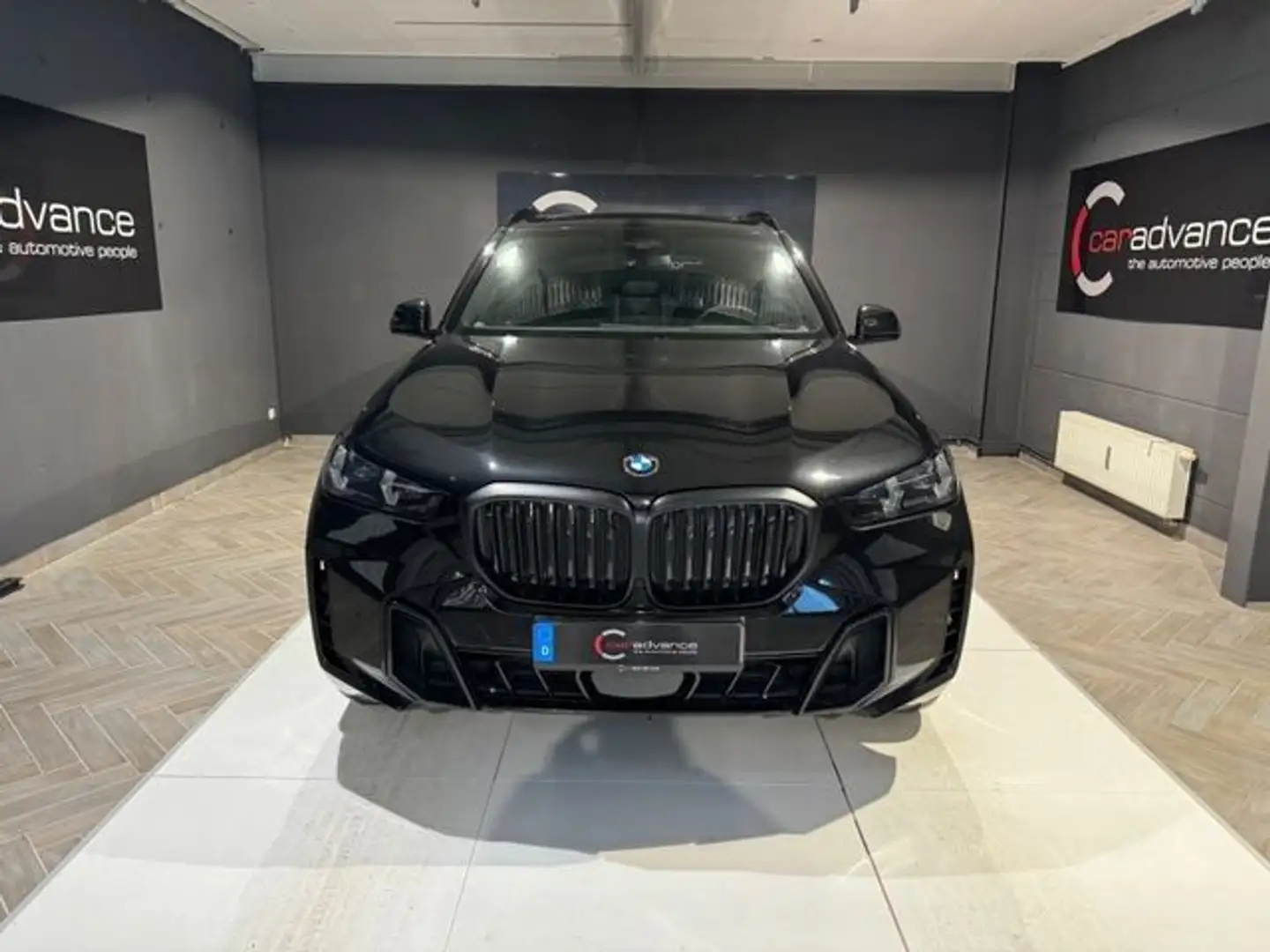 BMW X5 xDrive30d Schwarz - 1