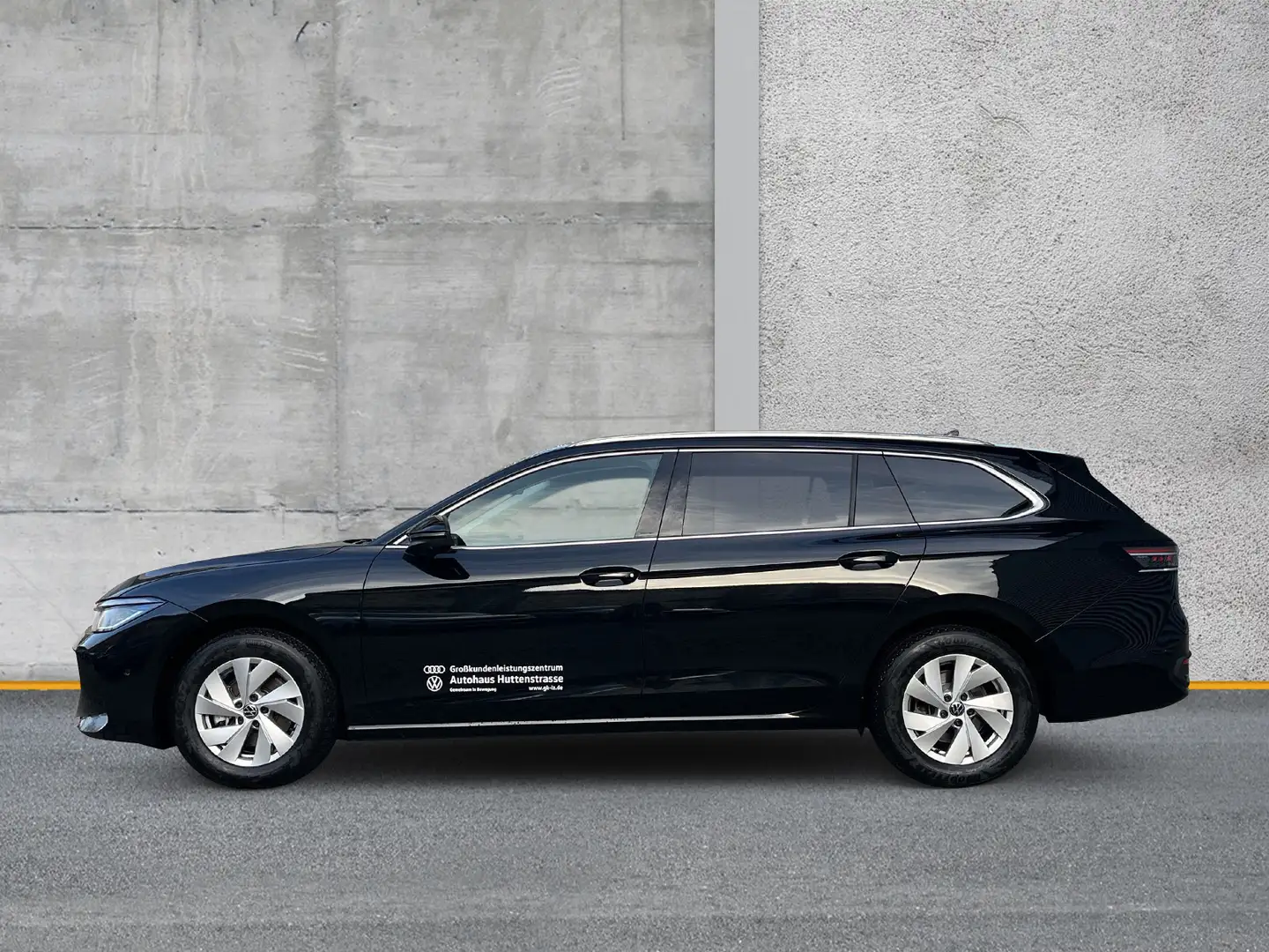 Volkswagen Passat Variant 1.5 eTSI DSG Business HuD STANDHZG AHK Schwarz - 2