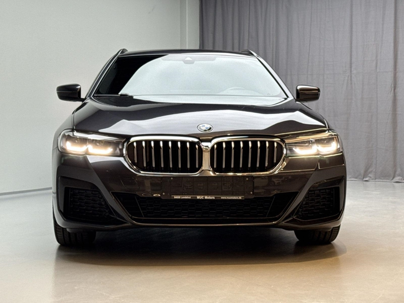 BMW 520 M Sport LED Kamera Winterfreude 4-Zo. — photo 4
