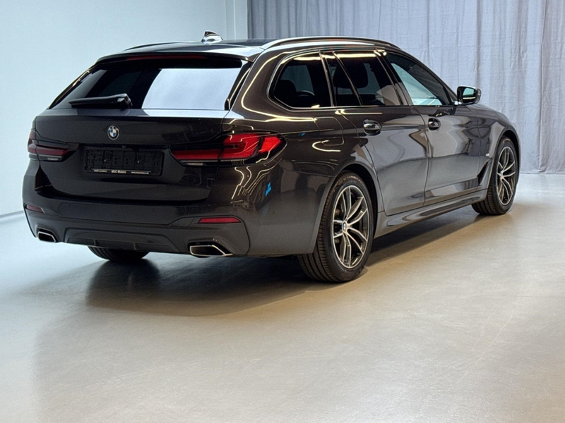 BMW 520 M Sport LED Kamera Winterfreude 4-Zo. — photo 6