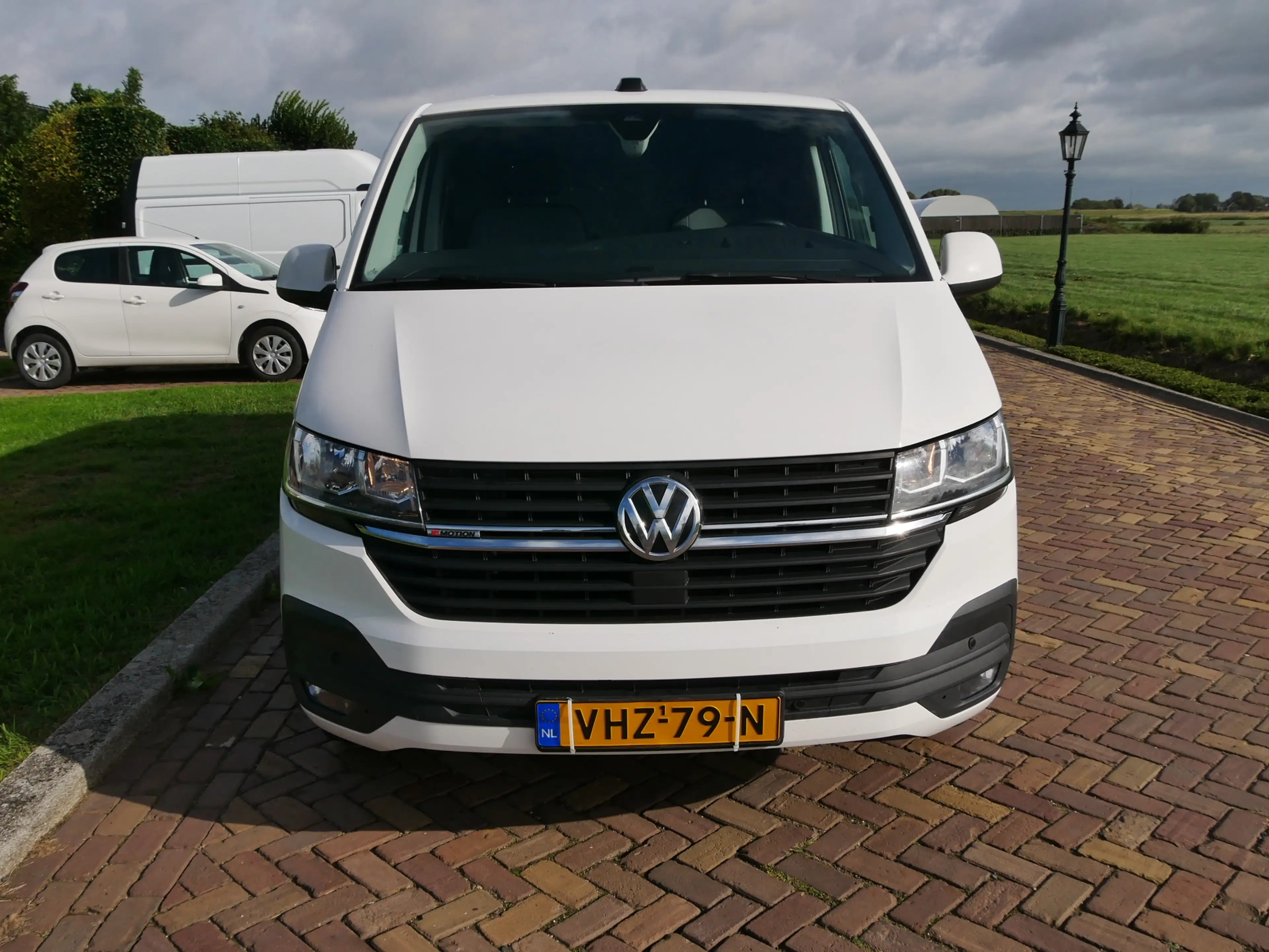 Volkswagen Transporter 2.0 TDI L1H1 110kW 4-MOTION DSG | 10999 EX BTW — photo 3