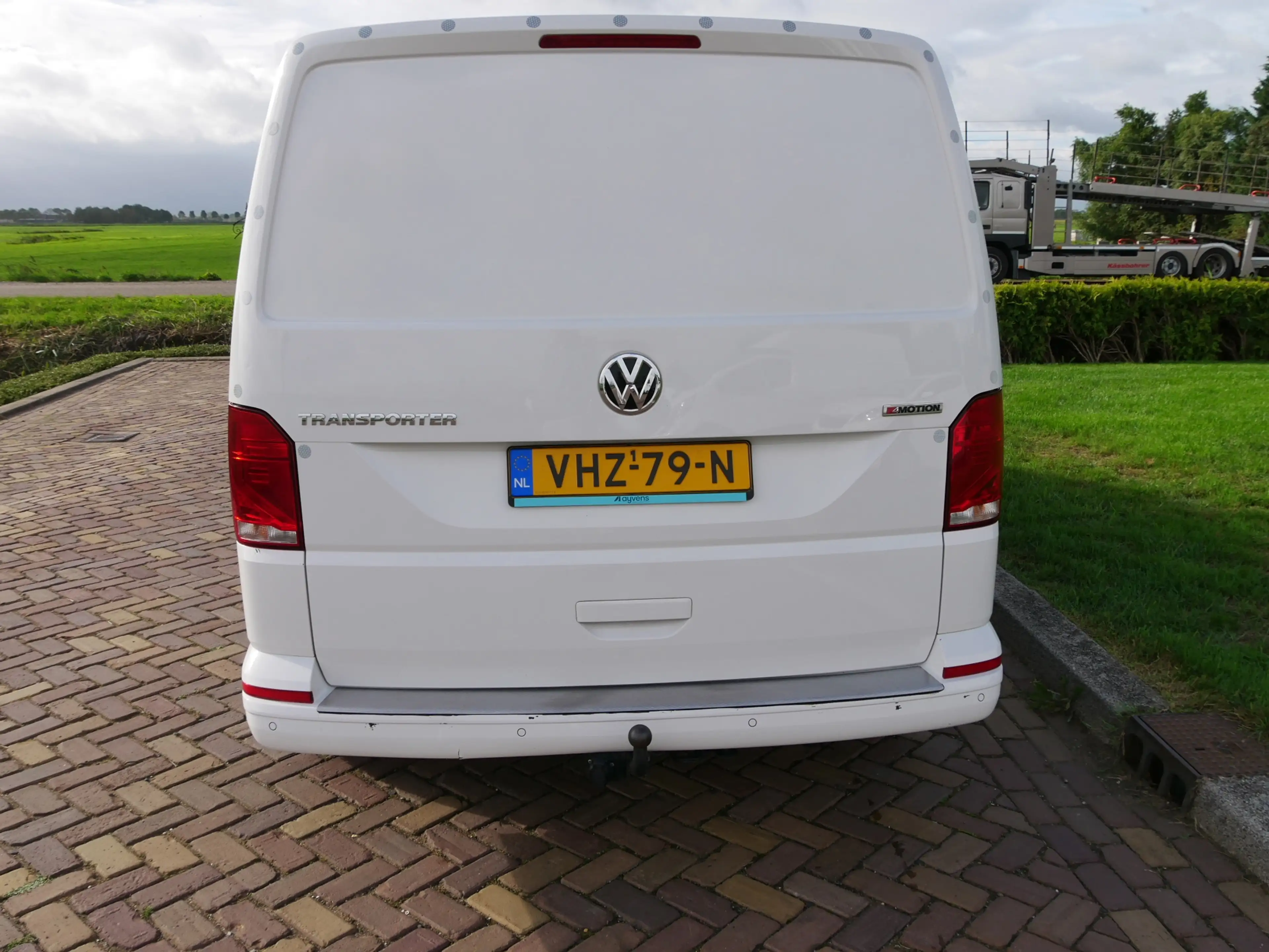 Volkswagen Transporter 2.0 TDI L1H1 110kW 4-MOTION DSG | 10999 EX BTW — photo 9