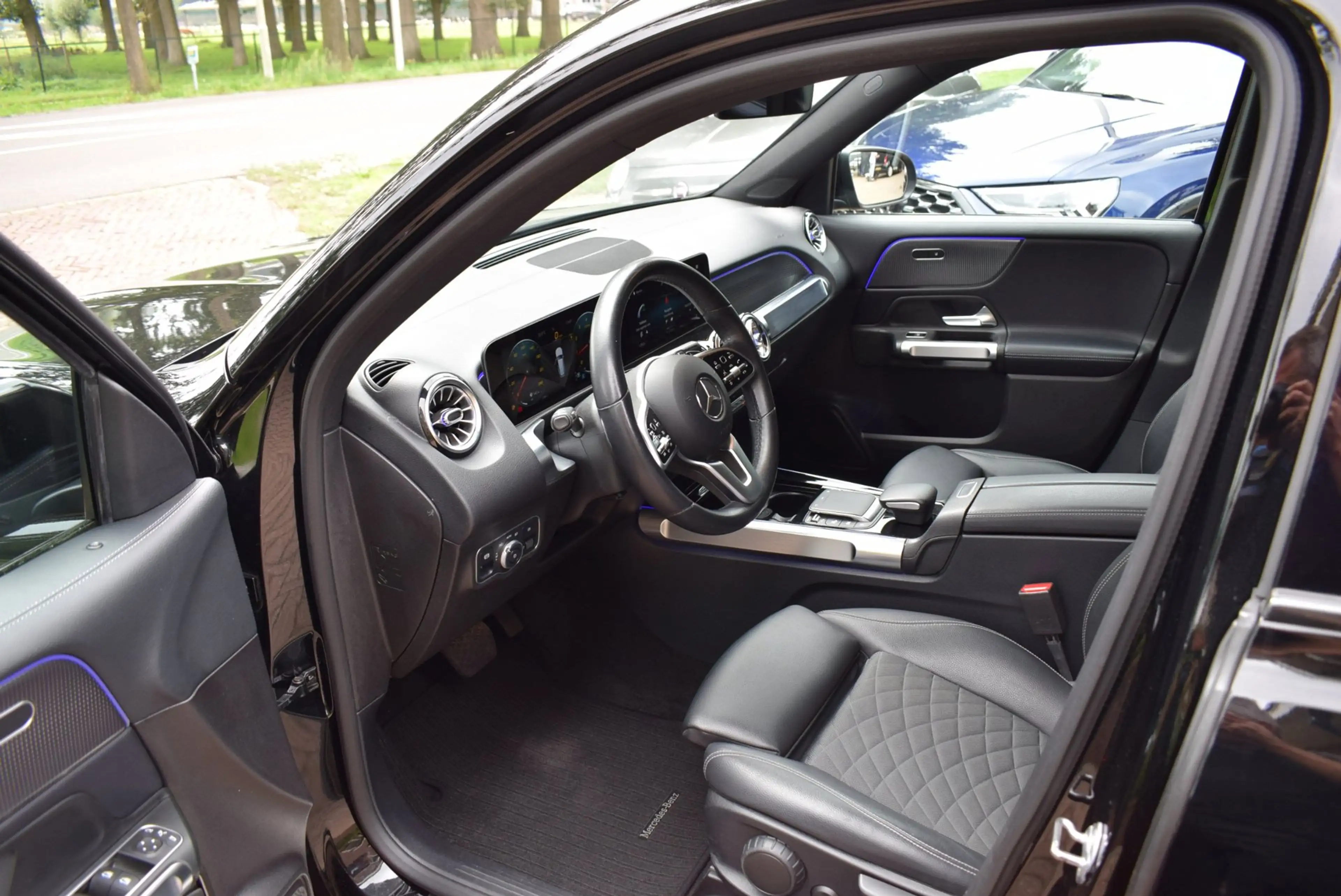 Mercedes-Benz GLB 200 Premium Plus 7p. AUTOM/CRUISE/NAVI/AIRCO-ECC/CARPL — photo 8