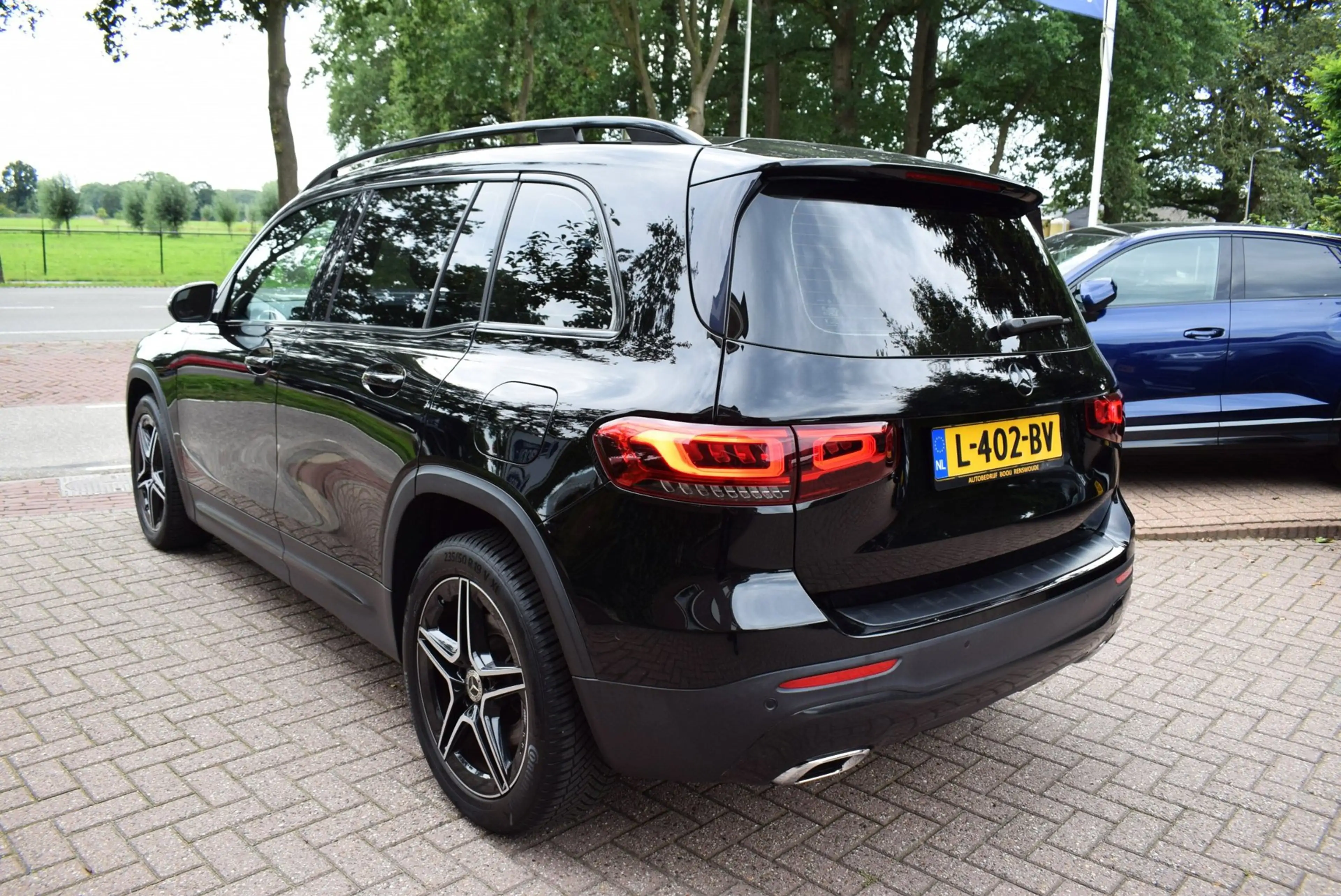 Mercedes-Benz GLB 200 Premium Plus 7p. AUTOM/CRUISE/NAVI/AIRCO-ECC/CARPL — photo 4