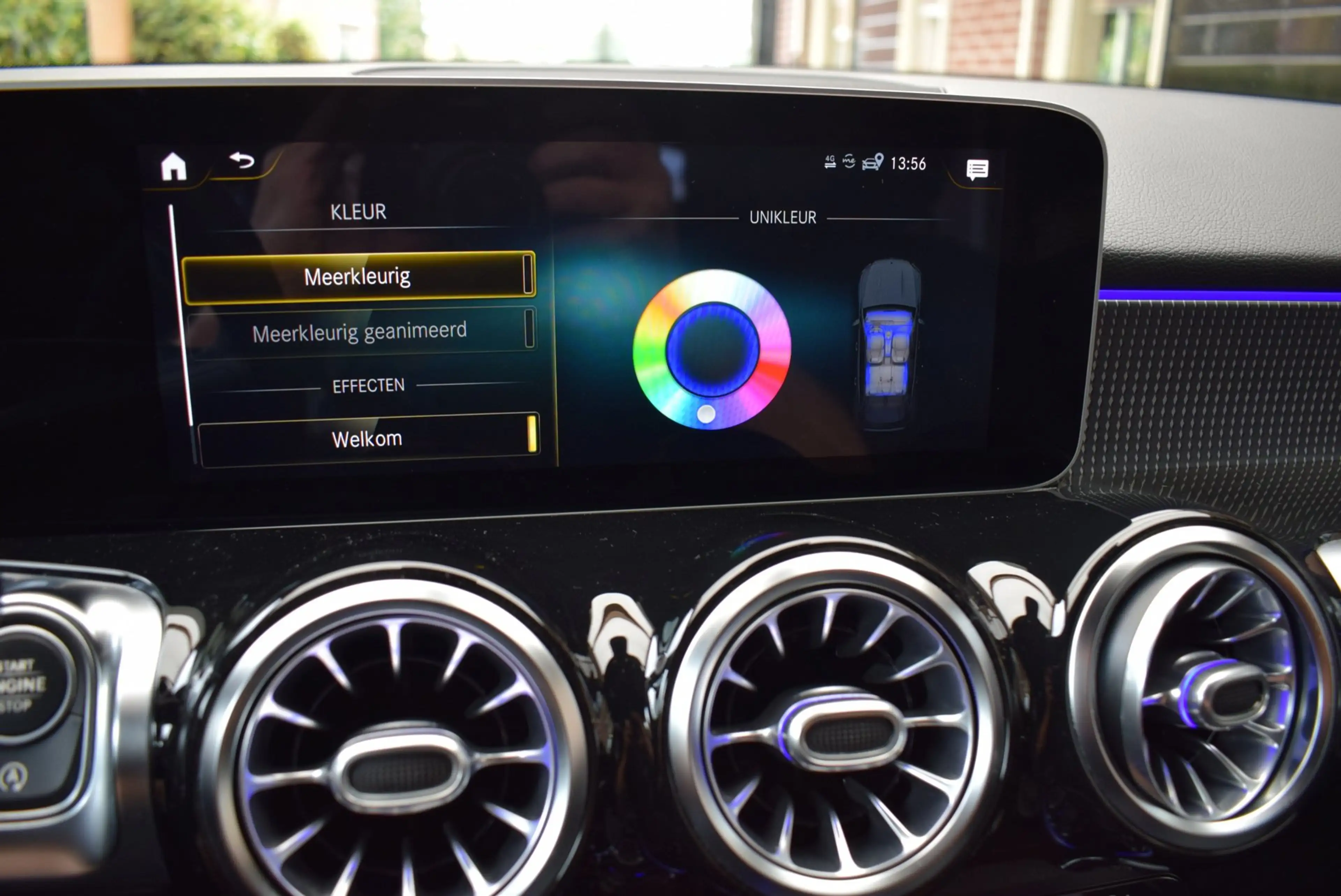 Mercedes-Benz GLB 200 Premium Plus 7p. AUTOM/CRUISE/NAVI/AIRCO-ECC/CARPL — photo 29