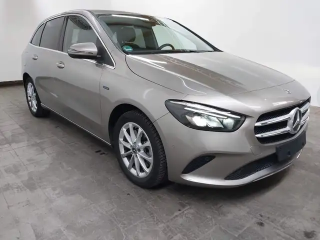Mercedes-Benz B 250 LED, AHK, Kamera, alle Extras Top gepflegt