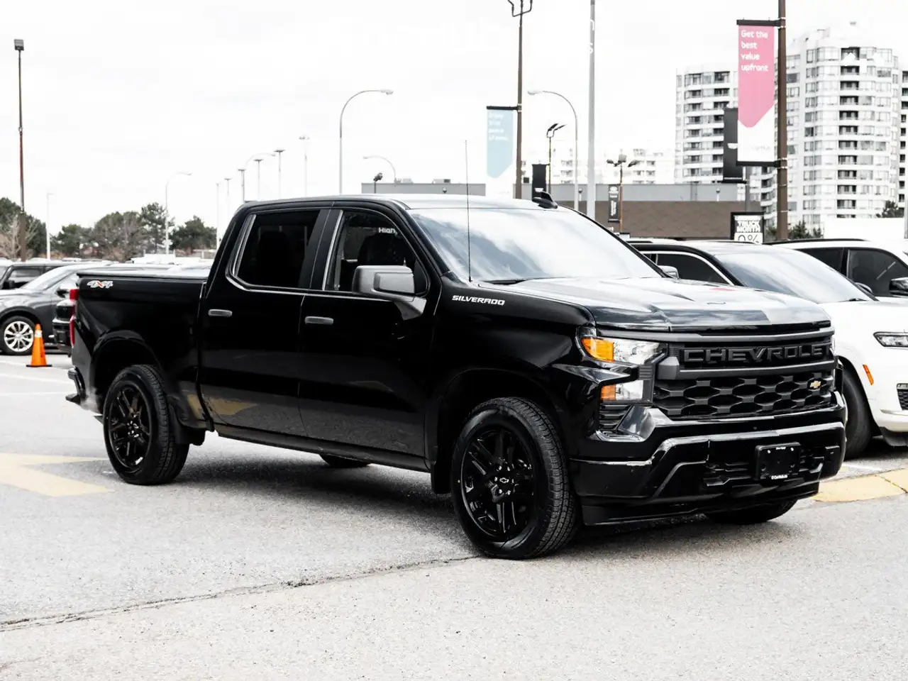 Chevrolet Silverado 1500 снимка Chevrolet Silverado 1500
