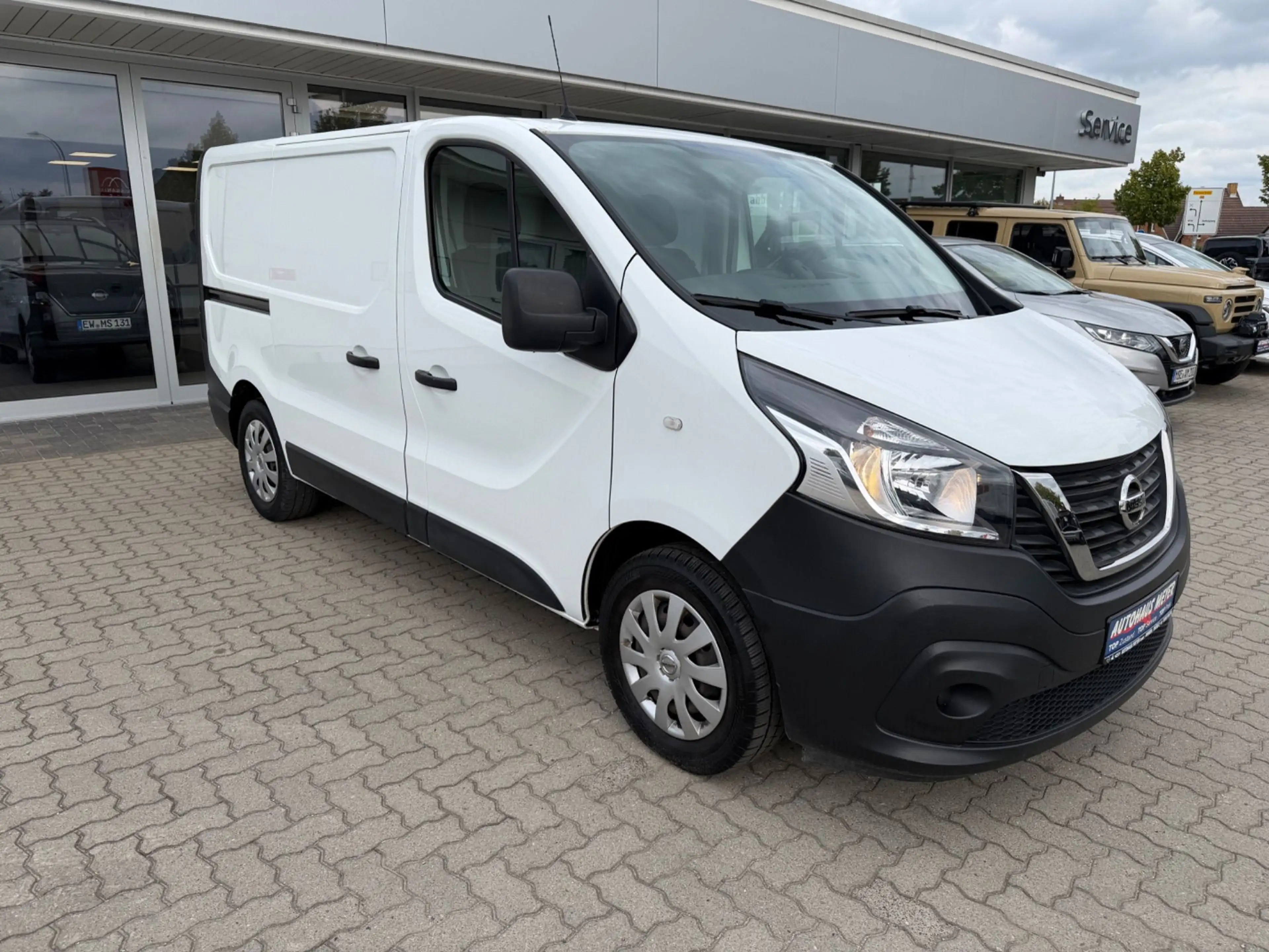 Nissan NV300 NV300 2,7t dCi 145 L1H1 AHK — photo 5