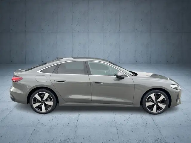 Audi A5 view 7