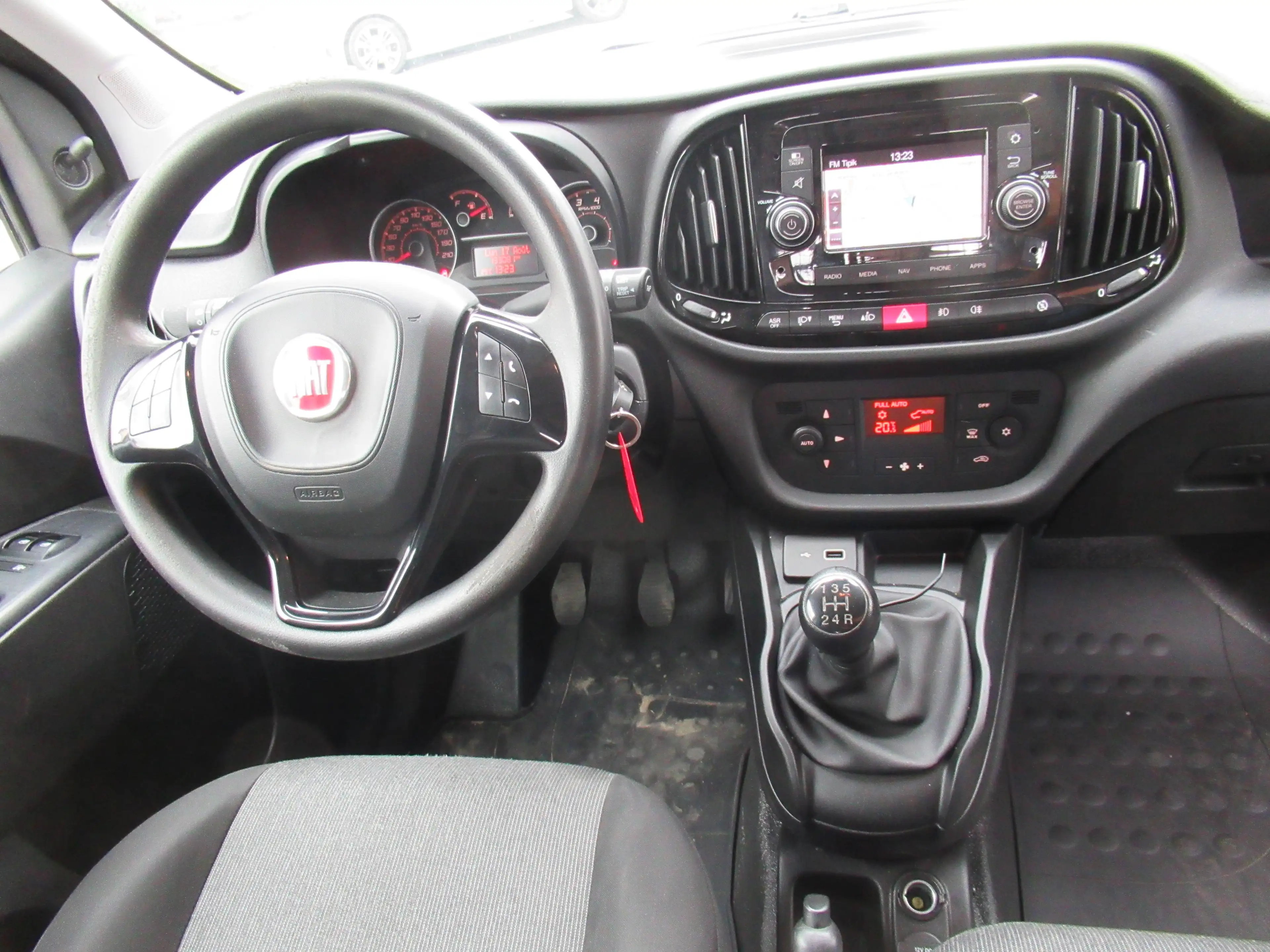 Fiat Doblo Doblo 1.3 Multijet SX (EU6d) — photo 7