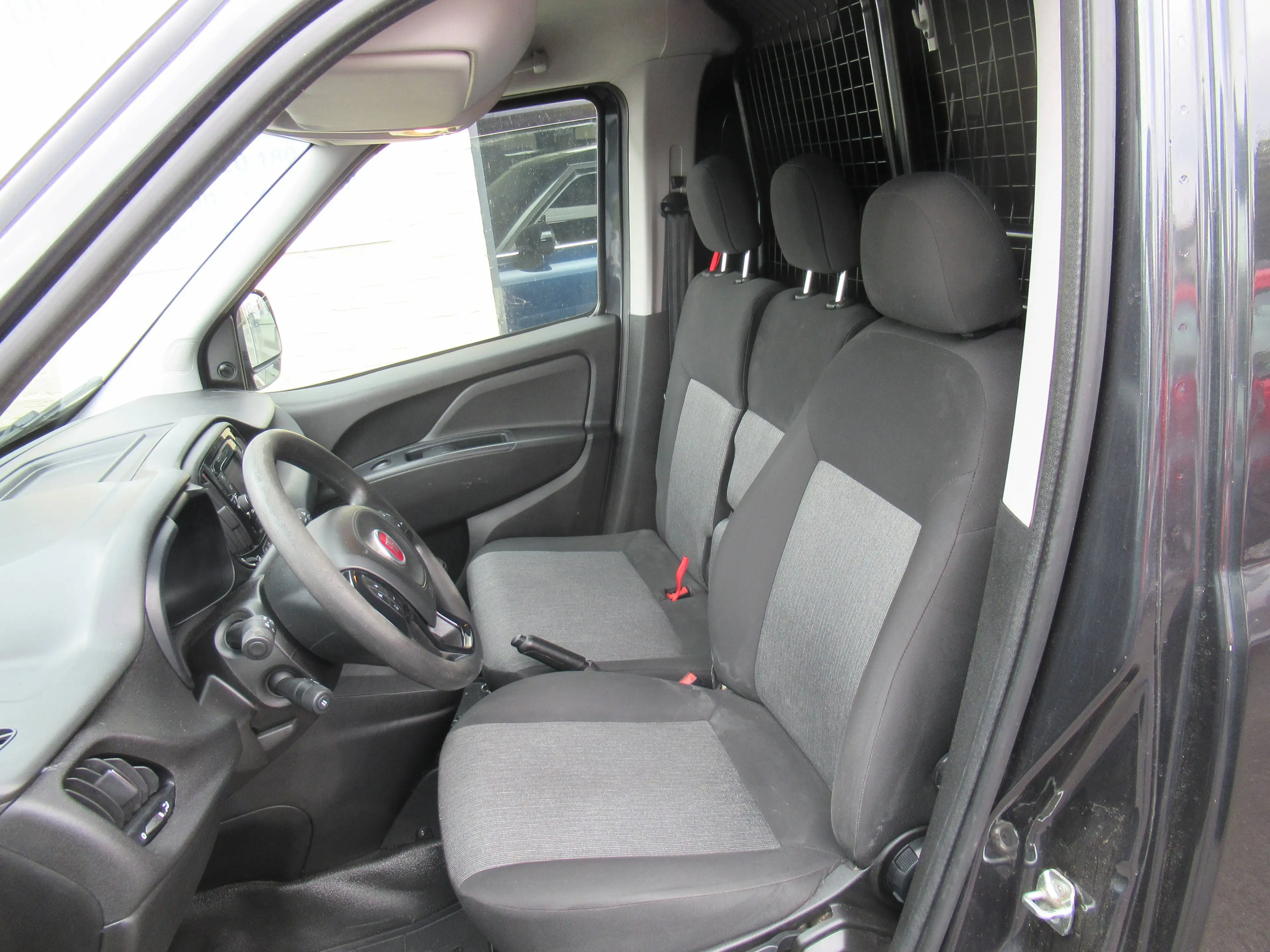 Fiat Doblo Doblo 1.3 Multijet SX (EU6d) — photo 8