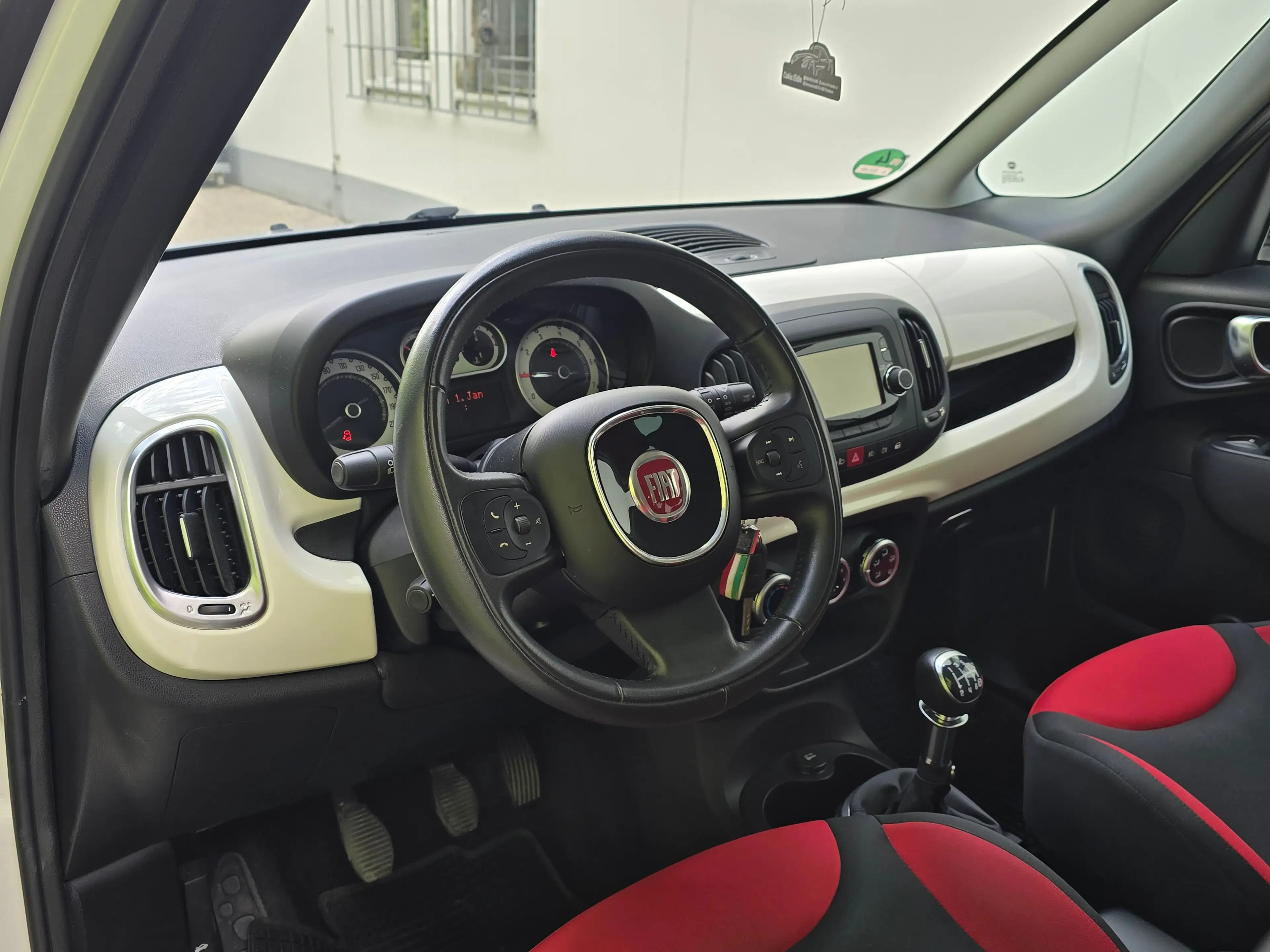 Fiat 500L Pop Star Top* Kredit* Klima* Gepflegter Zustand* — photo 11