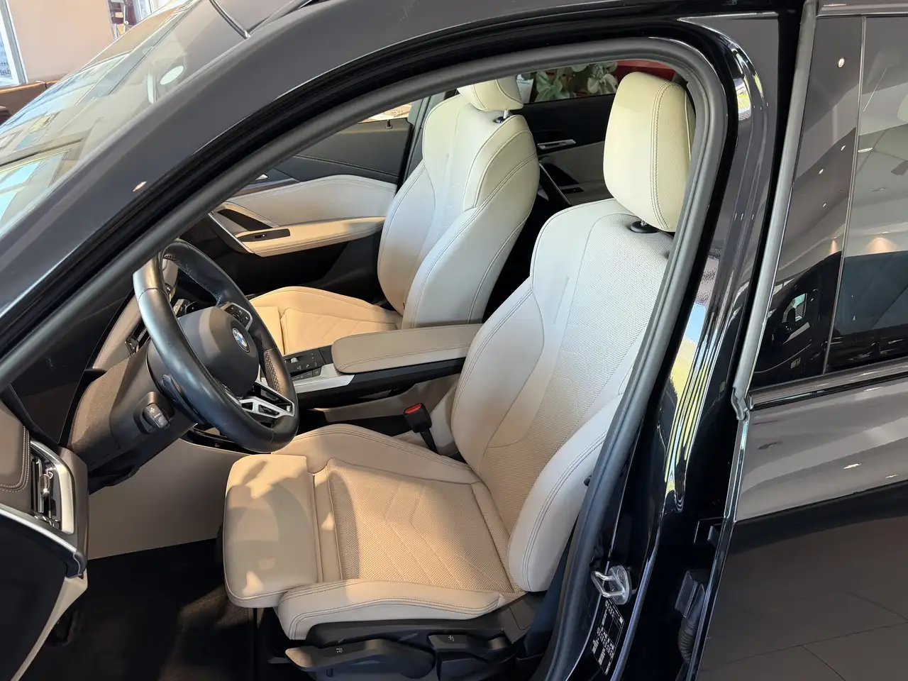 BMW X1 sDrive20i (ab 2022) M Sportpaket Head-Up DAB 4