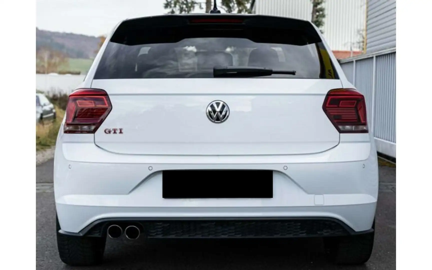 Volkswagen Polo GTI 2.0 TSI DSG - 2