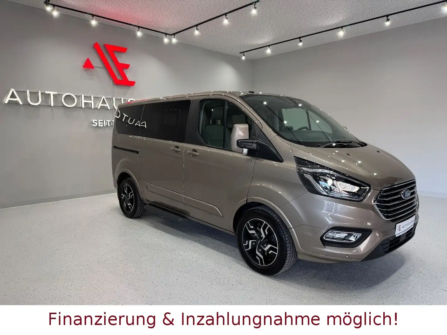 Ford Tourneo Custom Kombi 310 L1 *1.HAND,8.SITZER!* Silber - 1