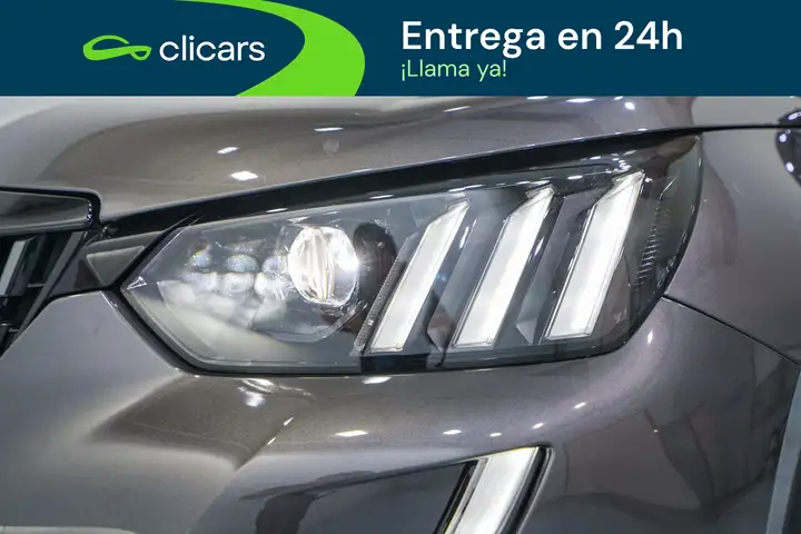 Peugeot 2008 GT Pack Puretech S&S EAT8 2022, foto 10