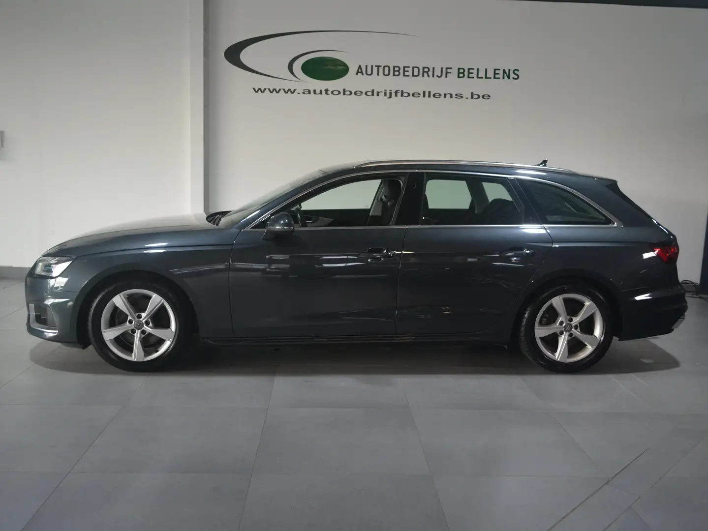 Audi A4 A4 Avant 35 TDI S tronic advanced Grijs - 1