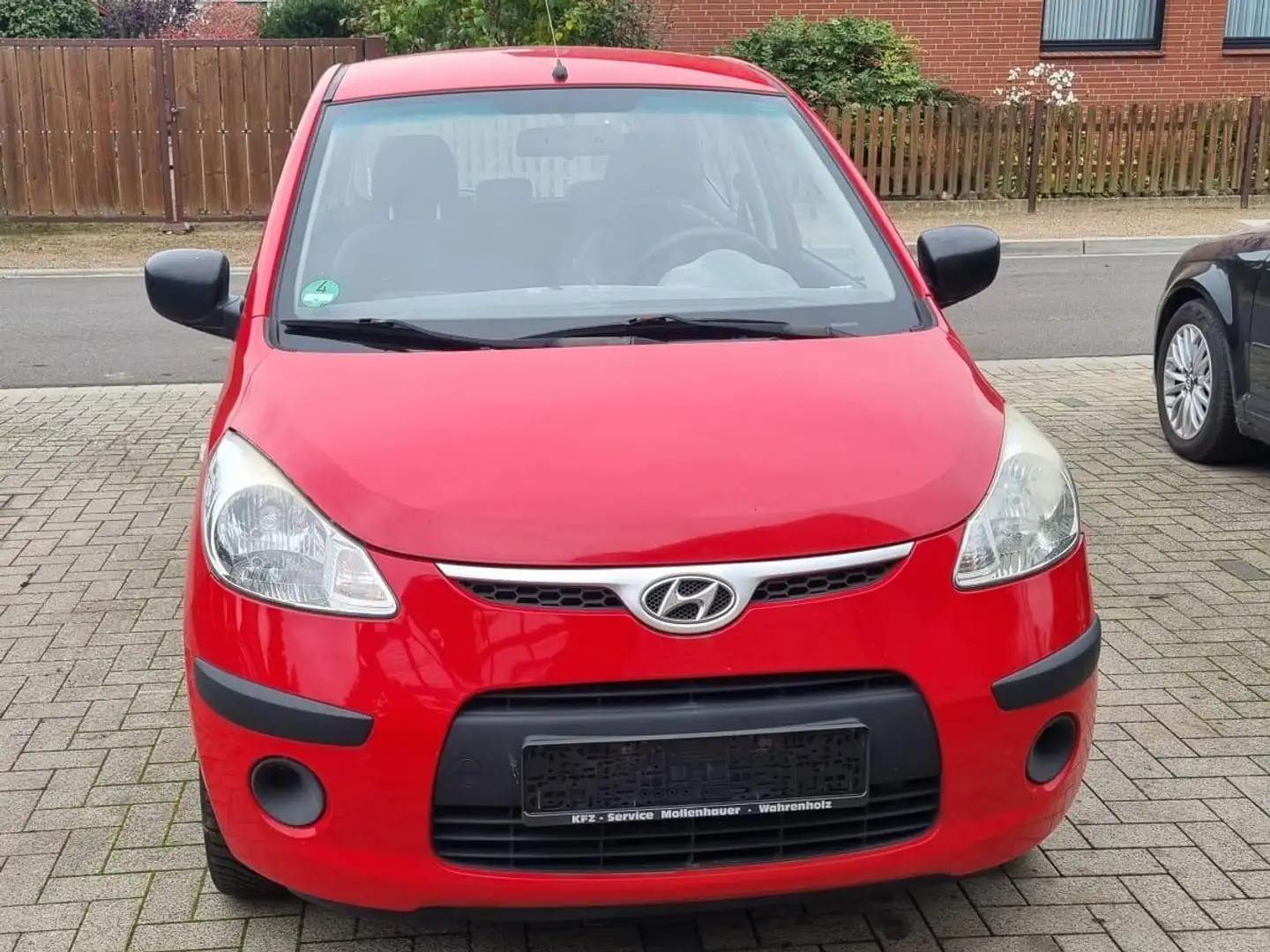 Hyundai i10 FIFA WM Edition Rot - 1