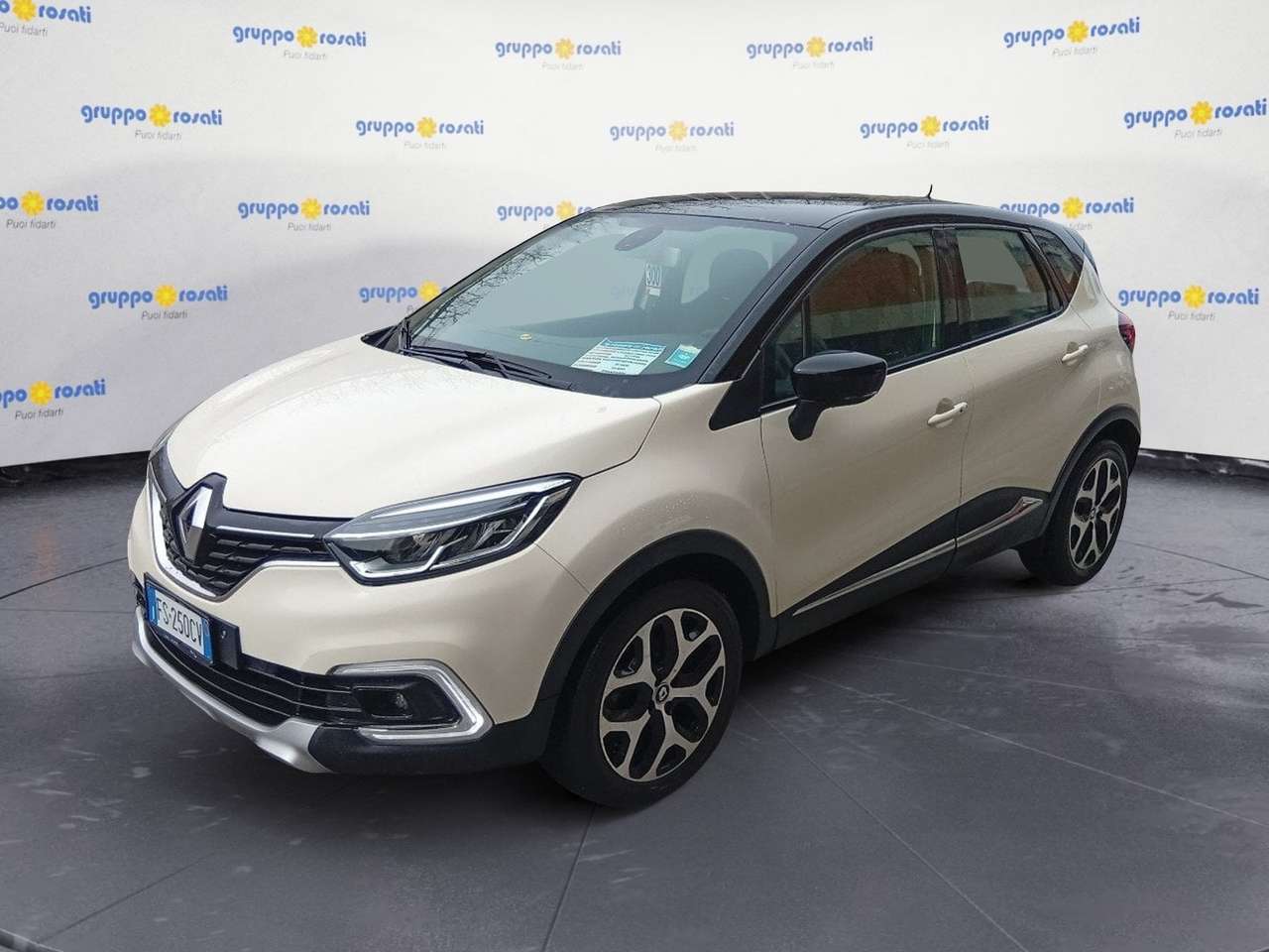 Renault Captur I 2017 1.2 tce Initiale Paris 120cv edc