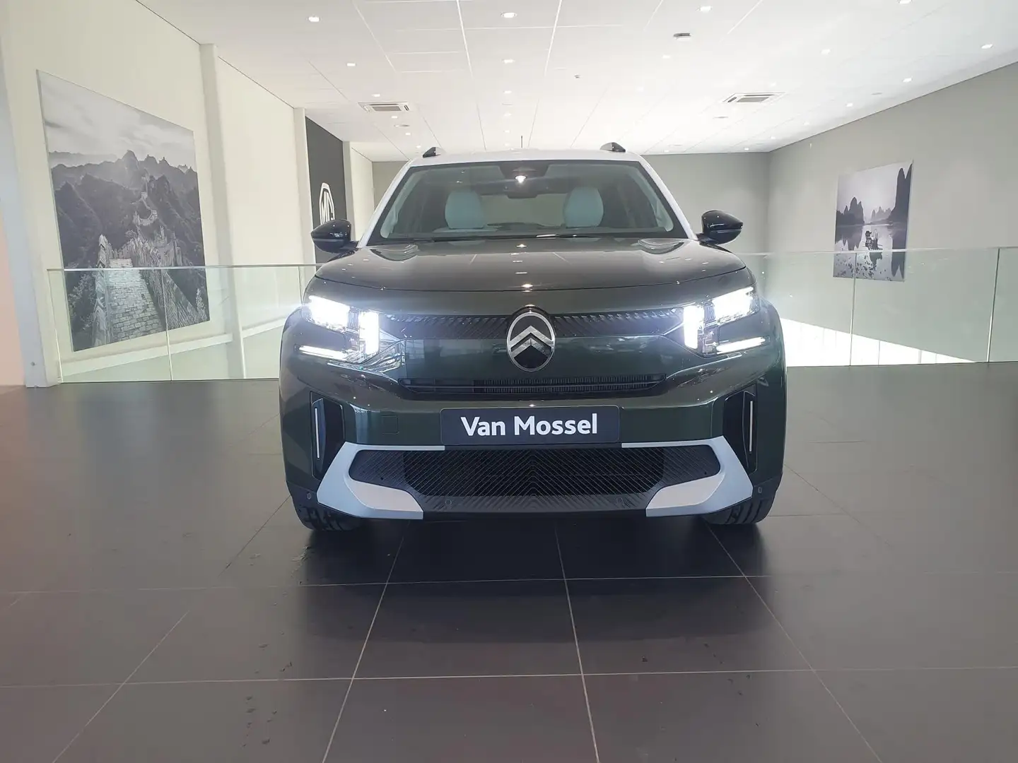Citroen C3 Aircross Ë-C3 Max 113pk 44 kWh Groen - 2