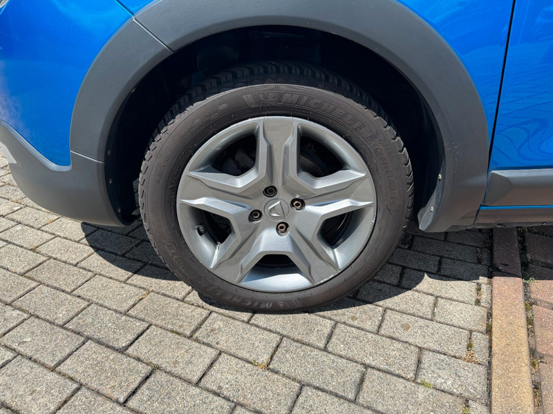 Dacia Dokker Stepway mit LPG Gas — photo 15