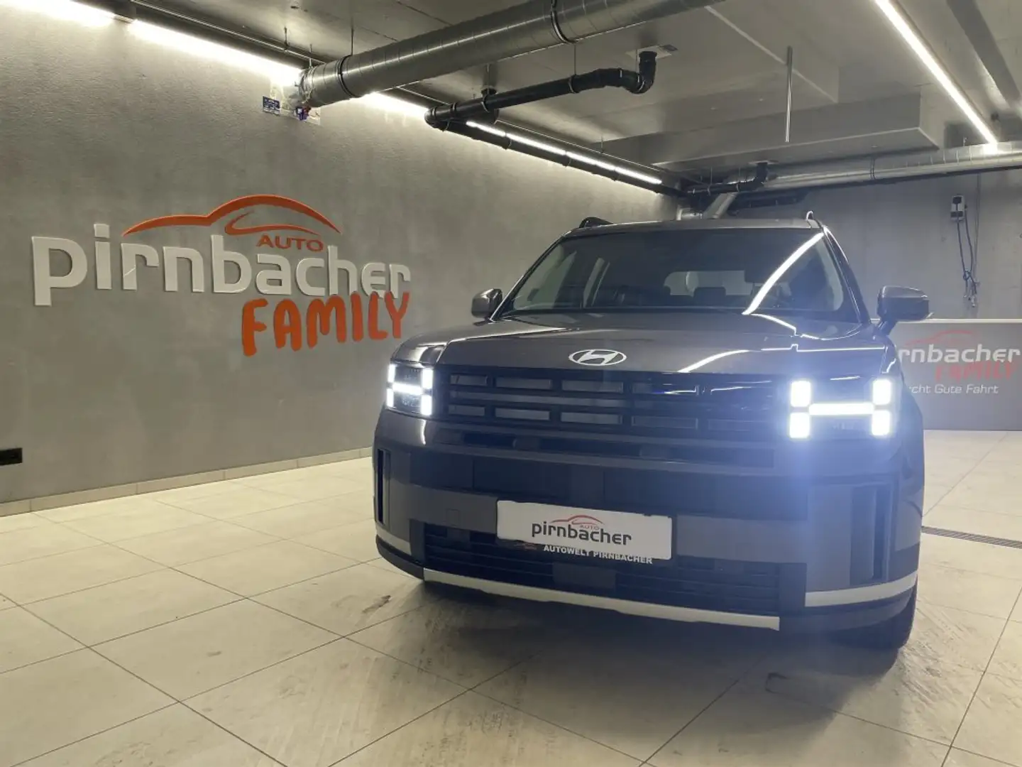Hyundai SANTA FE (MX5) Trend Line 1.6 T-GDI PHEV 4WD s5pt0-P1-O3 Grigio - 1