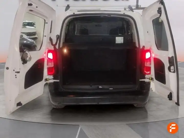 Citroën Berlingo Talla M BlueHDi S&S LIVE PACK 2022, foto 24