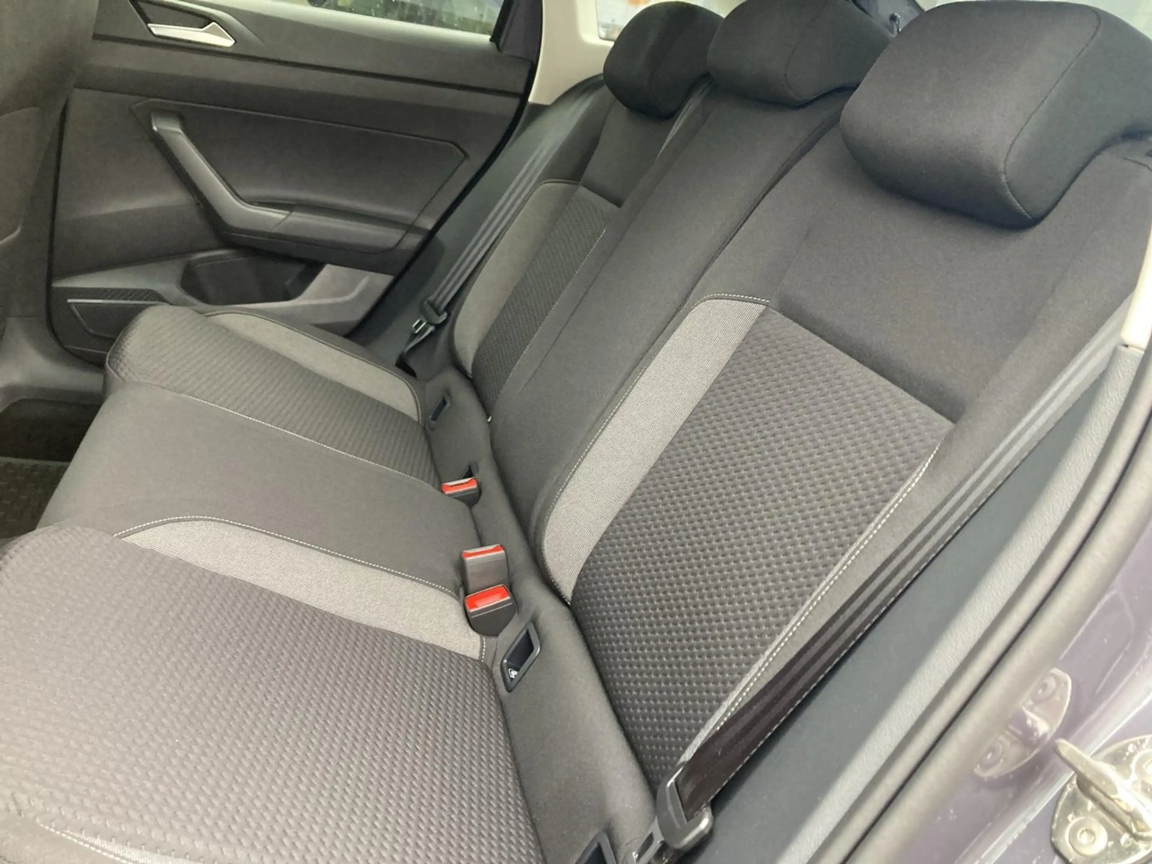 Volkswagen Taigo 4Me TSI — photo 13